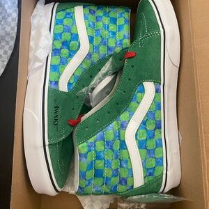 3 PAIRS of Awake Vans “Off the Wall”